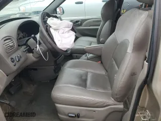 2003 Chrysler Town & Country Limited with VIN 2C8GP64L83R377623, listed as a Copart auction lot 86302724 with 0 mi miles and Salvage Title. Bid and sale history available at carsss.com. Image 7.