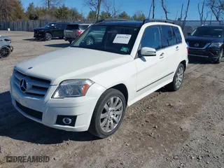 2012 Mercedes-Benz GLK-Class GLK 350 with VIN WDCGG8HB3CF765830, listed as a IAAI auction lot 41831266 with 149,204 mi miles. Bid and sale history available at carsss.com. Image 17.