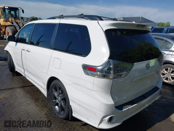 2015 Toyota Sienna SE with VIN 5TDXK3DC0FS657546, listed as a IAAI auction lot 42183750 with 137,157 mi miles and . Bid and sale history available at DreamBid. Image 3.