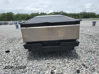 2024 Tesla Cybertruck Cyberbeast с VIN 7G2CEHEE3RA017028, выставлен на аукционе Copart как лот 59886675 с пробегом Не указан миль и Списание • Salvage title. История ставок и продаж доступна на DreamBid. Изображение 6.