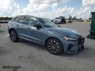 2024 Volvo XC60 Plus Dark Theme with VIN YV4L12RL8R1830216, listed as a Copart auction lot 51135325 with 9,138 mi miles and Non Repairable. Bid and sale history available at carsss.com. Image 4.