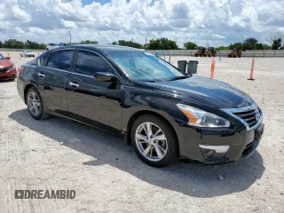 2015 Nissan Altima 2.5 z VIN 1N4AL3AP1FC213710, wystawiony jako Copart lot #62094395 z przebiegiem 161 331 mil mil oraz Szkoda całkowita • Salvage title. Historia ofert i sprzedaży dostępna na DreamBid. Obrazek 4.