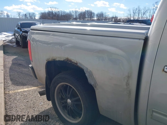 2011 Chevrolet Silverado 1500 LT with VIN 3GCPKSE37BG348836, listed as a IAAI auction lot 41452676 with 213,795 mi miles and . Bid and sale history available at DreamBid. Image 6.