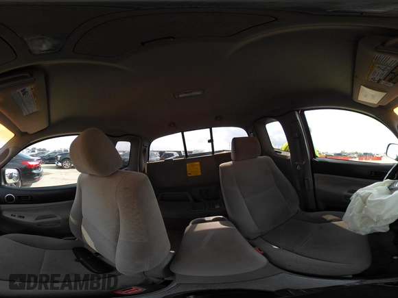 2005 Toyota Tacoma PreRunner z VIN 5TETU62N15Z003087, wystawiony jako IAAI lot #42119880 z przebiegiem 131 276 mil mil oraz . Historia ofert i sprzedaży dostępna na DreamBid. Obrazek 19.