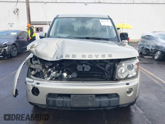 2010 Land Rover LR4 Lux with VIN SALAK2D44AA545808, listed as a IAAI auction lot 40927764 with 114,042 mi miles and . Bid and sale history available at DreamBid. Image 12.