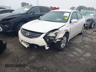 2012 Nissan Altima 2.5 S with VIN 1N4AL2AP2CN572879, listed as a IAAI auction lot 41768361 with 180,397 mi miles. Bid and sale history available at carsss.com. Image 17.