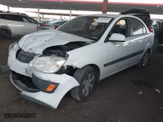 2009 Kia Rio with VIN KNADE223396568496, listed as a IAAI auction lot 41357082 with NaN miles. Bid and sale history available at carsss.com. Image 17.