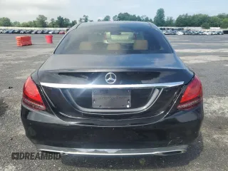 2019 Mercedes-Benz C 300 with VIN 55SWF8EB2KU303821, listed as a Copart auction lot 63226775 with 74,256 mi miles and Clean title. Bid and sale history available at DreamBid. Image 6.