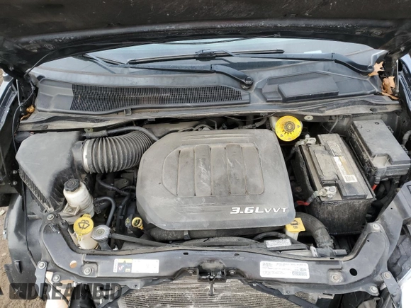 2017 Dodge Grand Caravan Crew Plus with VIN 2C4RDGDG6HR687014, listed as a Copart auction lot 82106924 with 115,255 mi miles and Clean Title. Bid and sale history available at DreamBid. Image 12.