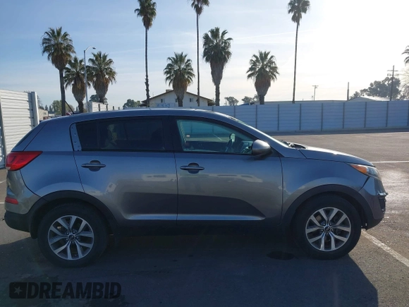 2015 Kia Sportage LX with VIN KNDPB3AC1F7767410, listed as a IAAI auction lot 41815807 with 128,222 mi miles and . Bid and sale history available at carsss.com. Image 13.