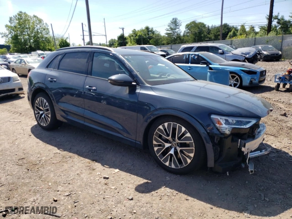 2024 Audi Q8 e-tron Premium Plus with VIN WA15AAGE7RB016864, listed as a Copart auction lot 56564354 with 11,541 mi miles and Salvage Title. Bid and sale history available at carsss.com. Image 4.
