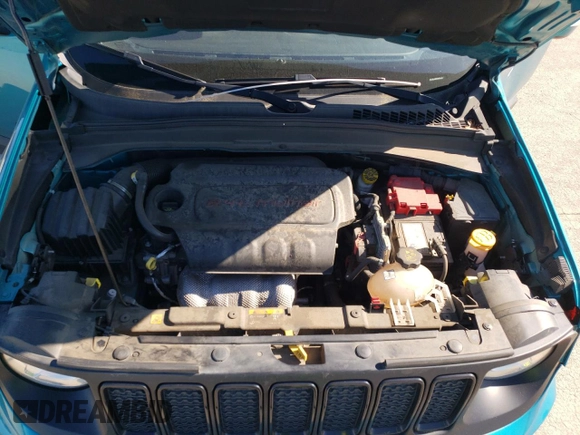 2019 Jeep Renegade Altitude z VIN ZACNJABB3KPK36000, wystawiony jako Copart lot #53492985 z przebiegiem 52 586 mil mil oraz Szkoda całkowita • Salvage title. Historia ofert i sprzedaży dostępna na DreamBid. Obrazek 12.