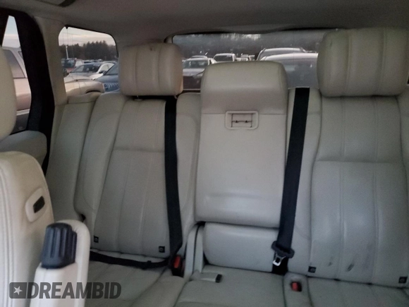 2014 Land Rover Range Rover Supercharged with VIN SALGS2EF9EA128734, listed as a Copart auction lot 83040664 with 155,055 mi miles and Clean title. Bid and sale history available at DreamBid. Image 10.