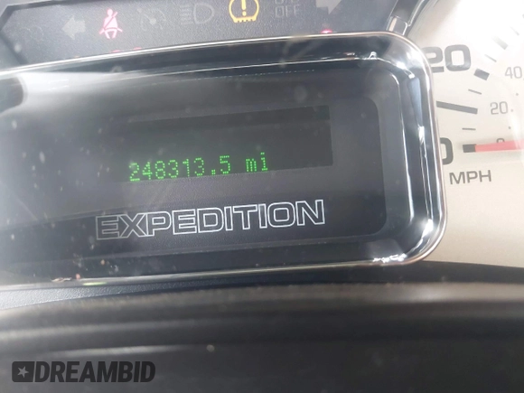 2008 Ford Expedition Limited с VIN 1FMFU19508LA25294, выставлен на аукционе IAAI как лот 42466290 с пробегом 248 313 миль миль и . История ставок и продаж доступна на DreamBid. Изображение 7.