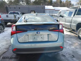 2022 Toyota Prius LE with VIN JTDL9MFUXN3040161, listed as a IAAI auction lot 41634231 with 8,437 mi miles. Bid and sale history available at carsss.com. Image 16.