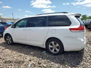 2011 Toyota Sienna LE AAS с VIN 5TDKK3DC9BS007859, выставлен на аукционе Copart как лот 57338845 с пробегом 189 013 миль миль и Чистый • Clean title. История ставок и продаж доступна на DreamBid. Изображение 2.