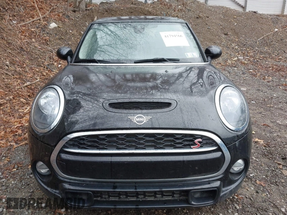 2019 MINI Hardtop Cooper S z VIN WMWXP7C54K2A53043, wystawiony jako IAAI lot #41794566 z przebiegiem 42 278 mil mil oraz . Historia ofert i sprzedaży dostępna na DreamBid. Obrazek 13.