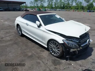 2018 Mercedes-Benz C 300 with VIN WDDWK4KB4JF618940, listed as a IAAI auction lot 42264717 with 77,963 mi miles and . Bid and sale history available at DreamBid. Image 1.