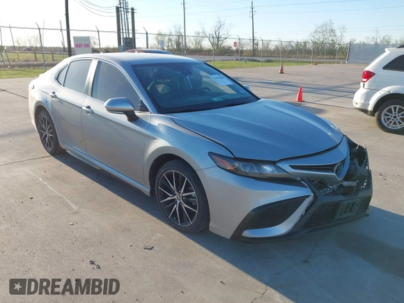 2021 Toyota Camry SE Nightshade with VIN 4T1T11AK3MU431765, listed as a IAAI auction lot 41835850 with 69,295 mi miles and . Bid and sale history available at carsss.com. Image 1.