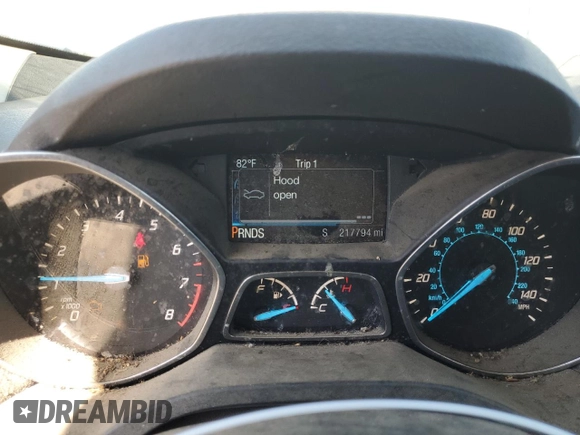 2014 Ford Escape Titanium z VIN 1FMCU0J9XEUD01904, wystawiony jako Copart lot #61819555 z przebiegiem 217 794 mil mil oraz Czysty tytuł • Clean title. Historia ofert i sprzedaży dostępna na DreamBid. Obrazek 9.