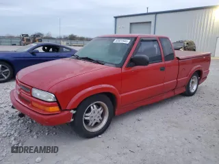 2001 Chevrolet S-10 LS with VIN 1GCCS19W918181171, listed as a Copart auction lot 82821544 with 189,044 mi miles and Clean Title. Bid and sale history available at DreamBid. Image 1.