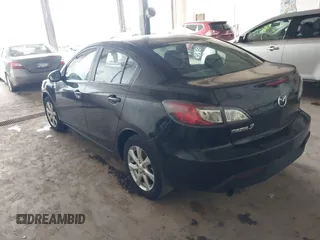 2010 Mazda 3 i Sport with VIN JM1BL1SF5A1266634, listed as a IAAI auction lot 42760738 with 98,783 mi miles and . Bid and sale history available at DreamBid. Image 3.
