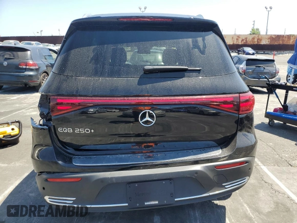 2024 Mercedes-Benz EQB 250+ z VIN W1N9M0CB0RN098562, wystawiony jako Copart lot #56983575 z przebiegiem 6 106 mil mil oraz Szkoda całkowita • Salvage title. Historia ofert i sprzedaży dostępna na DreamBid. Obrazek 6.