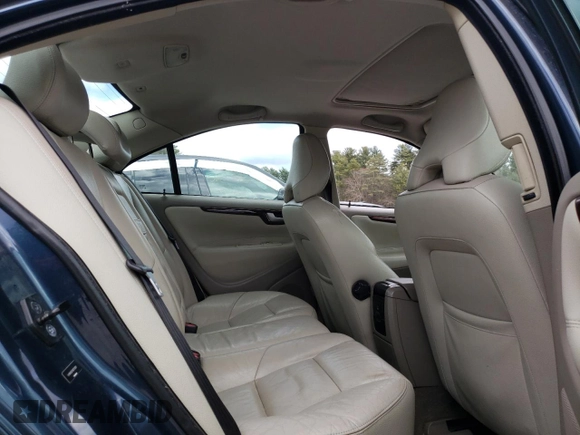 2009 Volvo S60 2.5T with VIN YV1RH592192721201, listed as a Copart auction lot 50464225 with 171,483 mi miles and Clean Title. Bid and sale history available at carsss.com. Image 10.