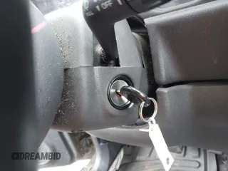2000 Jeep Cherokee z VIN 1J4FF48S1YL131481, wystawiony jako IAAI lot #41947074 z przebiegiem Nie podano mil oraz . Historia ofert i sprzedaży dostępna na DreamBid. Obrazek 11.
