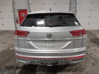 2021 Volkswagen Atlas SE z VIN 1V2HE2CA9MC219076, wystawiony jako IAAI lot #41608670 z przebiegiem 56 162 mil mil oraz . Historia ofert i sprzedaży dostępna na DreamBid. Obrazek 15.