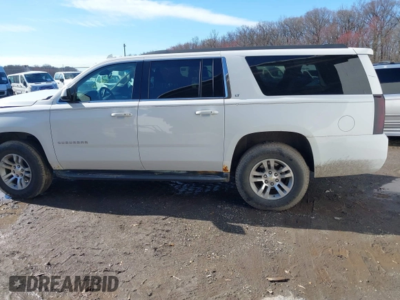 2016 Chevrolet Suburban LT with VIN 1GNSKHKCXGR206948, listed as a IAAI auction lot 41842774 with 190,935 mi miles. Bid and sale history available at carsss.com. Image 15.