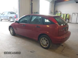 2005 Ford Focus S с VIN 3FAFP37NX5R109507, выставлен на аукционе IAAI как лот 42107599 с пробегом 186 421 миль миль и . История ставок и продаж доступна на DreamBid. Изображение 3.