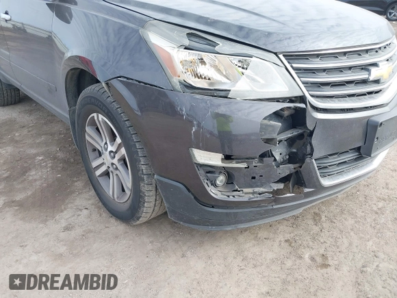 2015 Chevrolet Traverse LT with VIN 1GNKRGKD8FJ325528, listed as a IAAI auction lot 41654599 with 151,562 mi miles. Bid and sale history available at carsss.com. Image 6.