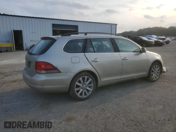 2014 Volkswagen Jetta SportWagen TDI w/Sunroof with VIN 3VWPL7AJ0EM614862, listed as a Copart auction lot 82580534 with 106,282 mi miles and Salvage Title. Bid and sale history available at carsss.com. Image 3.