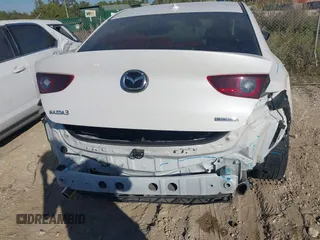2022 Mazda 3 Premium with VIN 3MZBPADL8NM312356, listed as a IAAI auction lot 41028052 with 30,370 mi miles and . Bid and sale history available at DreamBid. Image 17.