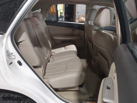 2006 Lexus RX 400h with VIN JTJHW31U760028954, listed as a IAAI auction lot 41581757 with 122,020 mi miles. Bid and sale history available at carsss.com. Image 8.