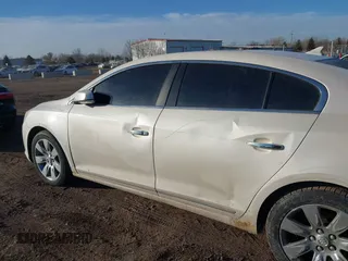 2013 Buick LaCrosse Leather with VIN 1G4GC5E3XDF158284, listed as a IAAI auction lot 41464830 with 193,583 mi miles. Bid and sale history available at carsss.com. Image 17.