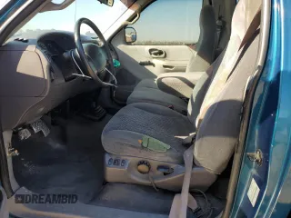 2000 Ford F-150 XL with VIN 1FTZF0724YKB07646, listed as a Copart auction lot 46862275 with 275,872 mi miles and Salvage Title. Bid and sale history available at carsss.com. Image 7.