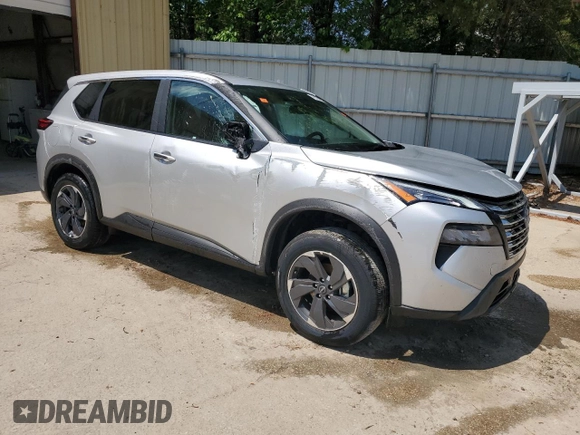 2025 Nissan Rogue SV with VIN 5N1BT3BA5SC813290, listed as a Copart auction lot 53841205 with 8,416 mi miles and Salvage Title. Bid and sale history available at DreamBid. Image 4.