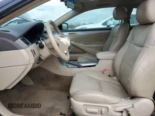 2007 Toyota Solara SE z VIN 4T1CA30PX7U111145, wystawiony jako Copart lot #54631445 z przebiegiem 158 977 mil mil oraz Szkoda całkowita • Salvage title. Historia ofert i sprzedaży dostępna na DreamBid. Obrazek 7.