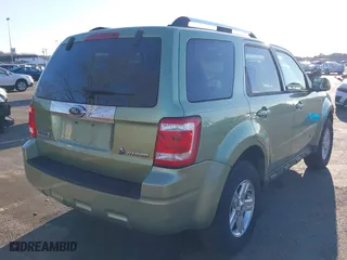 2008 Ford Escape Hybrid with VIN 1FMCU49H78KA72262, listed as a IAAI auction lot 41747610 with 145,588 mi miles. Bid and sale history available at carsss.com. Image 4.