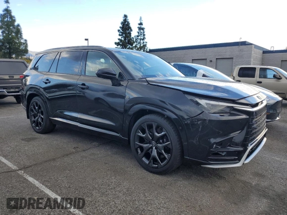 2024 Lexus TX 500h F Sport Premium z VIN 5TDABAB67RS005714, wystawiony jako Copart lot #48547155 z przebiegiem 811 mil mil oraz Szkoda całkowita • Salvage title. Historia ofert i sprzedaży dostępna na DreamBid. Obrazek 4.