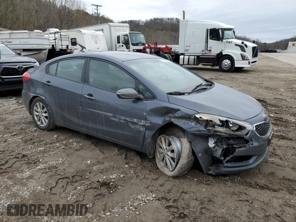 2015 Kia Forte LX with VIN KNAFX4A68F5413938, listed as a Copart auction lot 47469735 with 69,547 mi miles and Salvage Title. Bid and sale history available at carsss.com. Image 4.