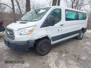 2019 Ford Transit Passenger XL with VIN 1FBZX2YM8KKA48539, listed as a IAAI auction lot 41391558 with 91,777 mi miles. Bid and sale history available at carsss.com. Image 17.