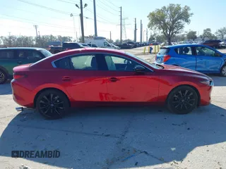 2022 Mazda 3 2.5 Turbo с VIN 3MZBPBAY2NM313802, выставлен на аукционе IAAI как лот 41686202 с пробегом 17 023 миль миль и . История ставок и продаж доступна на DreamBid. Изображение 13.