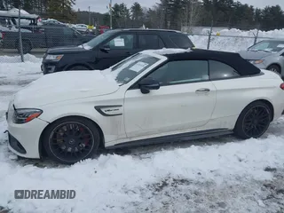 2019 Mercedes-Benz C 63 S AMG with VIN WDDWK8HB6KF926434, listed as a IAAI auction lot 41521120 with 87,095 mi miles and . Bid and sale history available at carsss.com. Image 14.