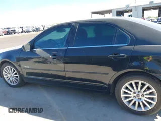 2008 Mercury Milan Premier с VIN 3MEHM08148R663571, выставлен на аукционе IAAI как лот 41802873 с пробегом 229 846 миль миль и . История ставок и продаж доступна на DreamBid. Изображение 14.