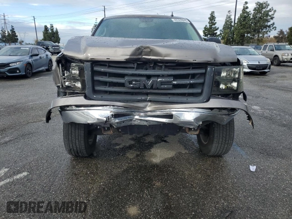 2013 GMC Sierra 1500 SLE with VIN 3GTP1VE07DG285024, listed as a Copart auction lot 48329945 with 146,459 mi miles and Salvage title. Bid and sale history available at DreamBid. Image 5.