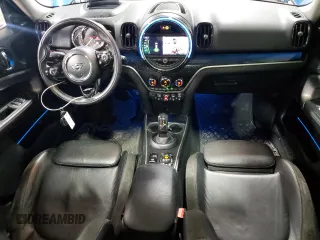 2020 MINI Countryman Cooper S with VIN WMZYX1C03L3L58471, listed as a Copart auction lot 47580035 with 64,685 mi miles and Salvage title. Bid and sale history available at DreamBid. Image 8.
