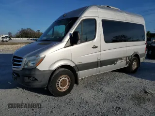 2016 Mercedes-Benz Sprinter with VIN WDZPE7DD6GP212117, listed as a Copart auction lot 43989545 with 137,194 mi miles and Clean Title. Bid and sale history available at DreamBid. Image 1.